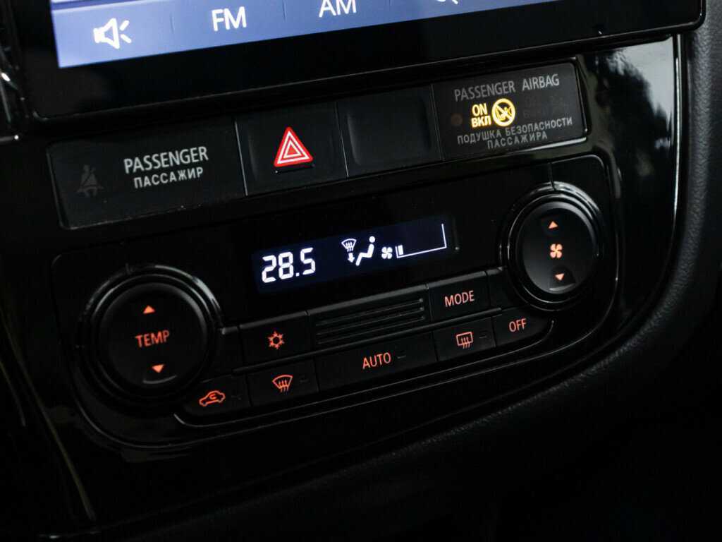 Купить Mitsubishi Outlander, 2017, 88 419 км.. Фото: #15