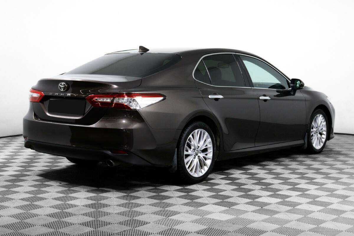 Купить Toyota Camry, 2019, 142 527 км.. Фото: #4