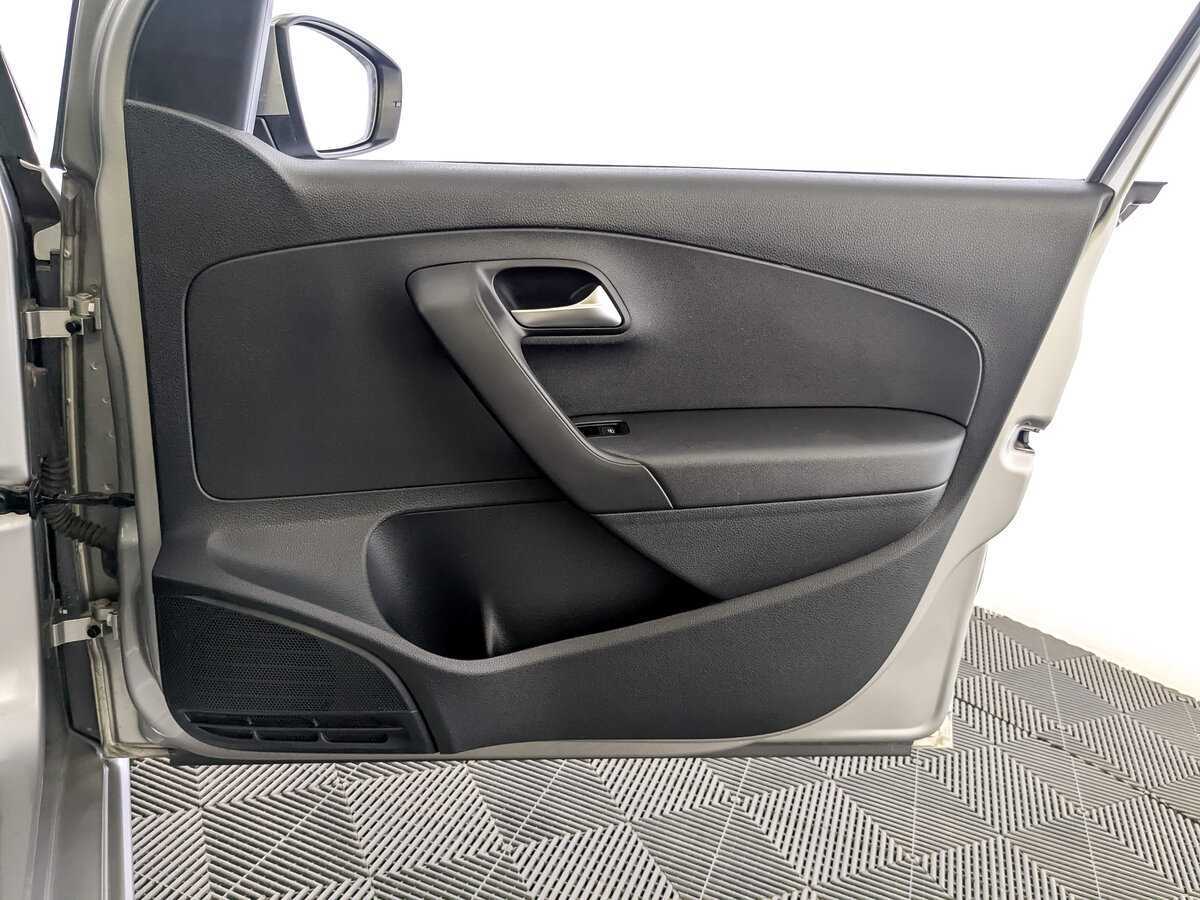 Купить Volkswagen Polo, 2019, 119 828 км.. Фото: #23