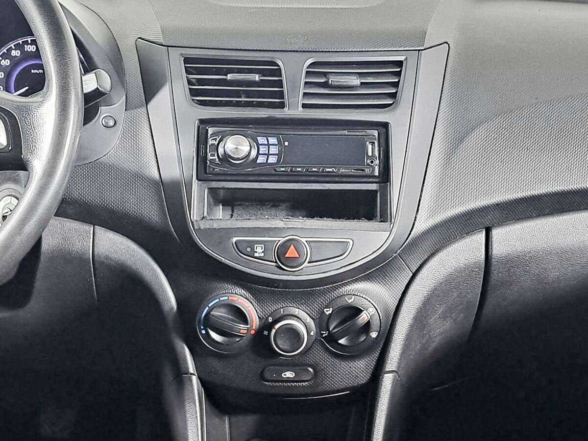 Купить Hyundai Solaris, 2012, 146 000 км.. Фото: #10