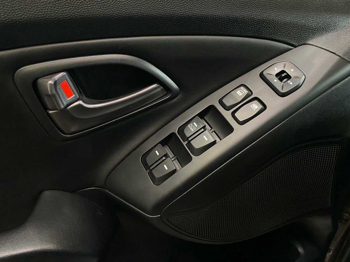 Купить Hyundai ix35, 2014, 128 096 км.. Фото: #15