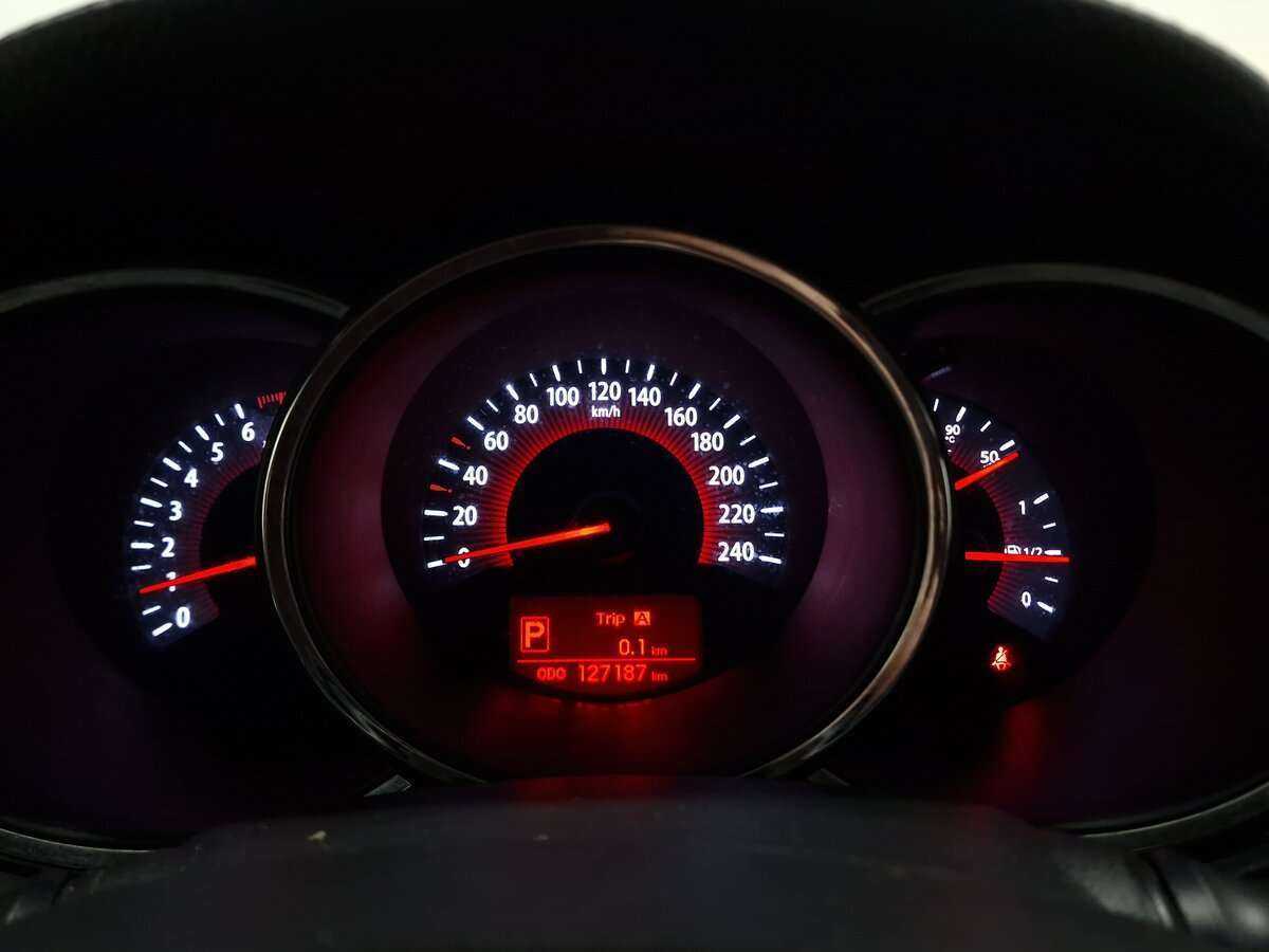 Купить Kia Sorento, 2012, 127 187 км.. Фото: #4