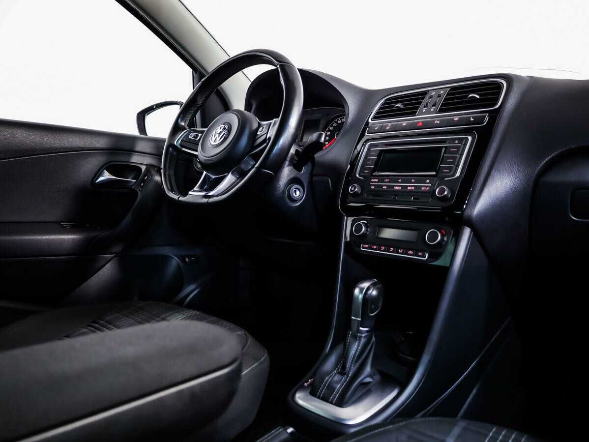 Купить Volkswagen Polo, 2017, 113 989 км.. Фото: #7
