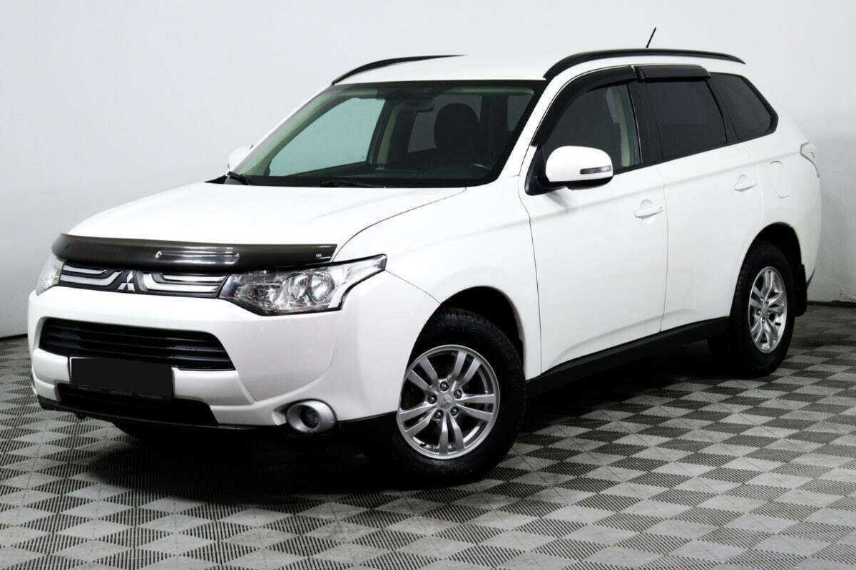 Купить Mitsubishi Outlander, 2013, 128 264 км.. Посмотреть фото