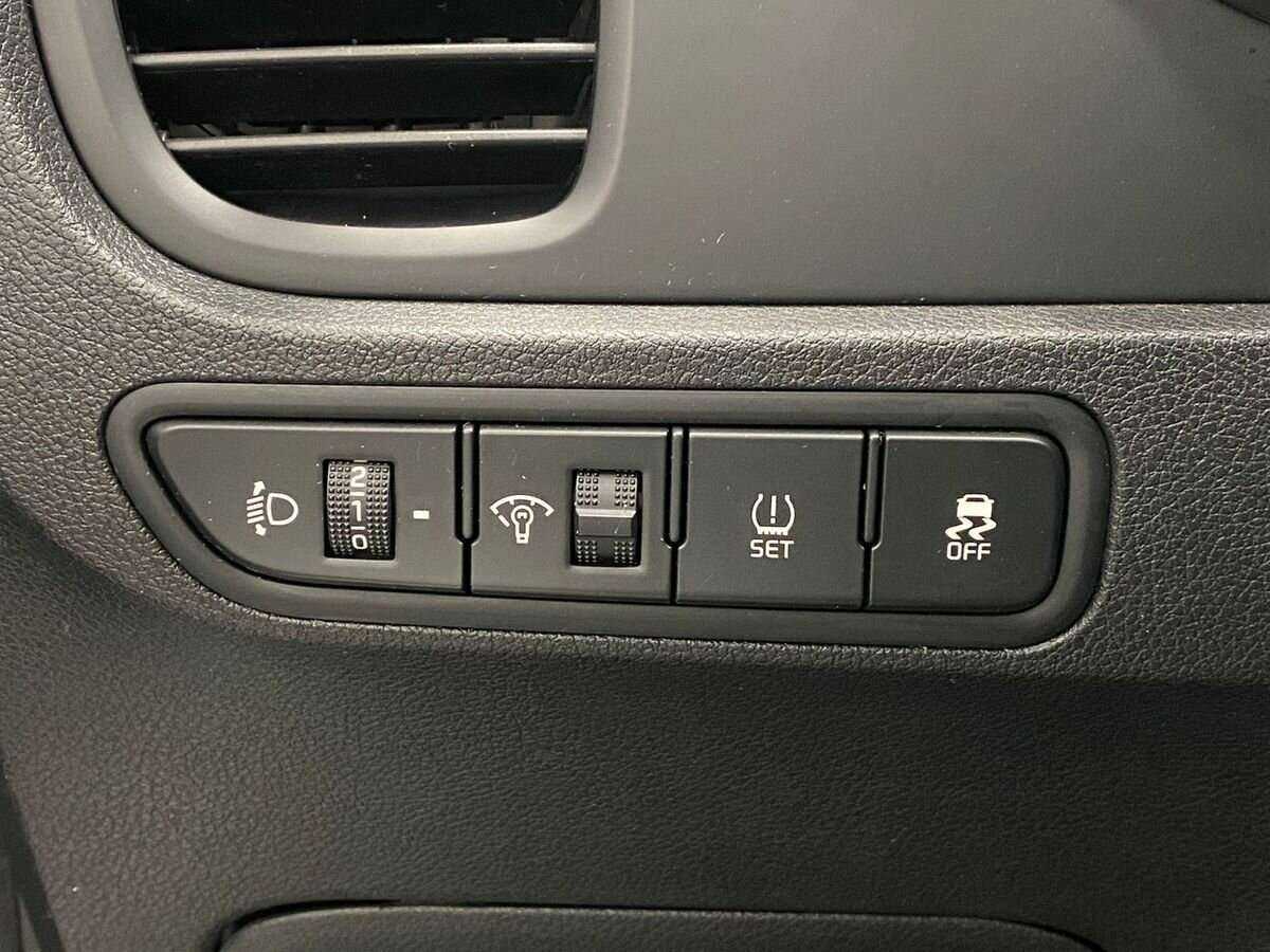 Купить Kia Rio, 2019, 99 503 км.. Фото: #16