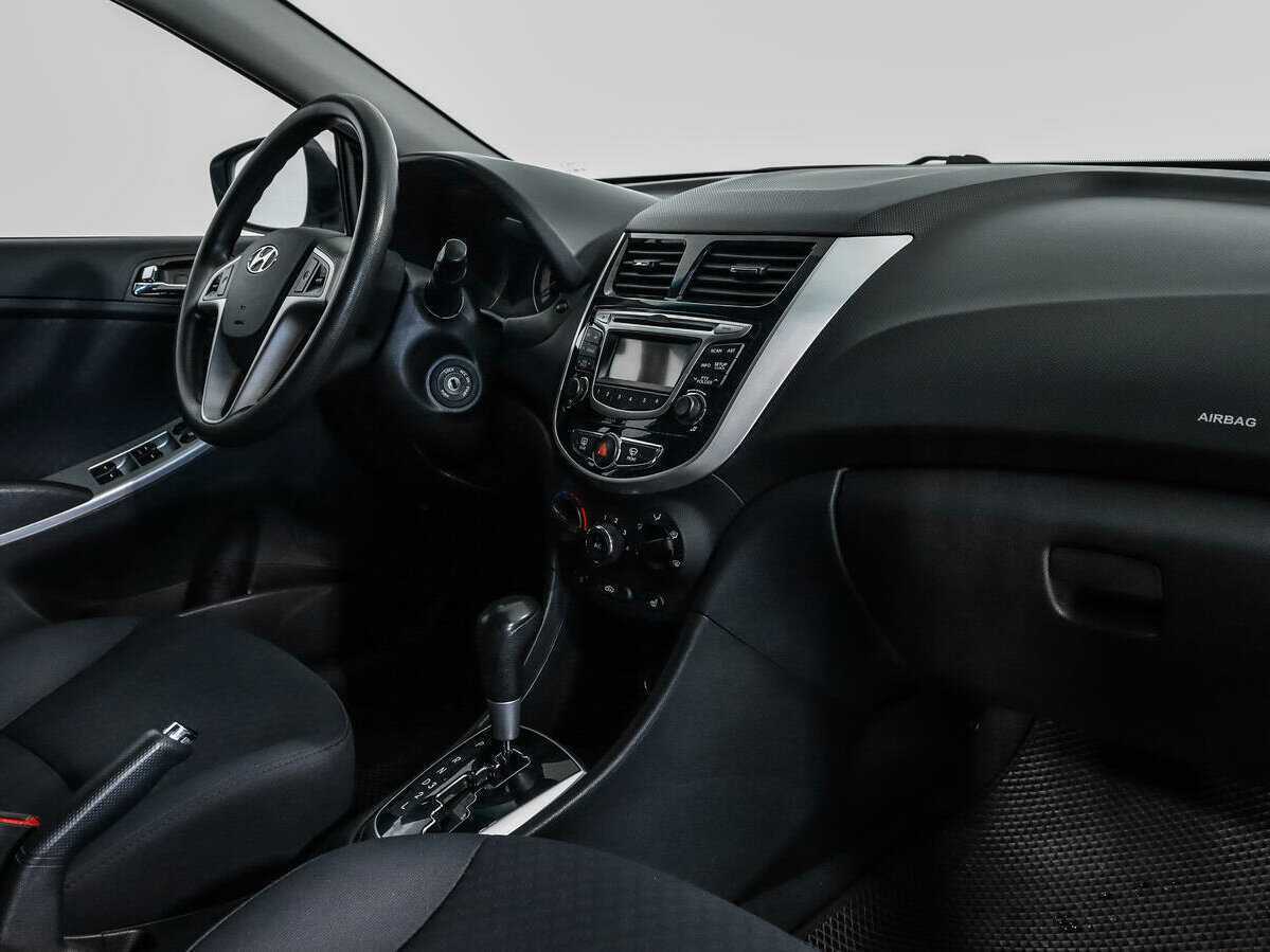 Купить Hyundai Solaris, 2014, 107 300 км.. Фото: #10