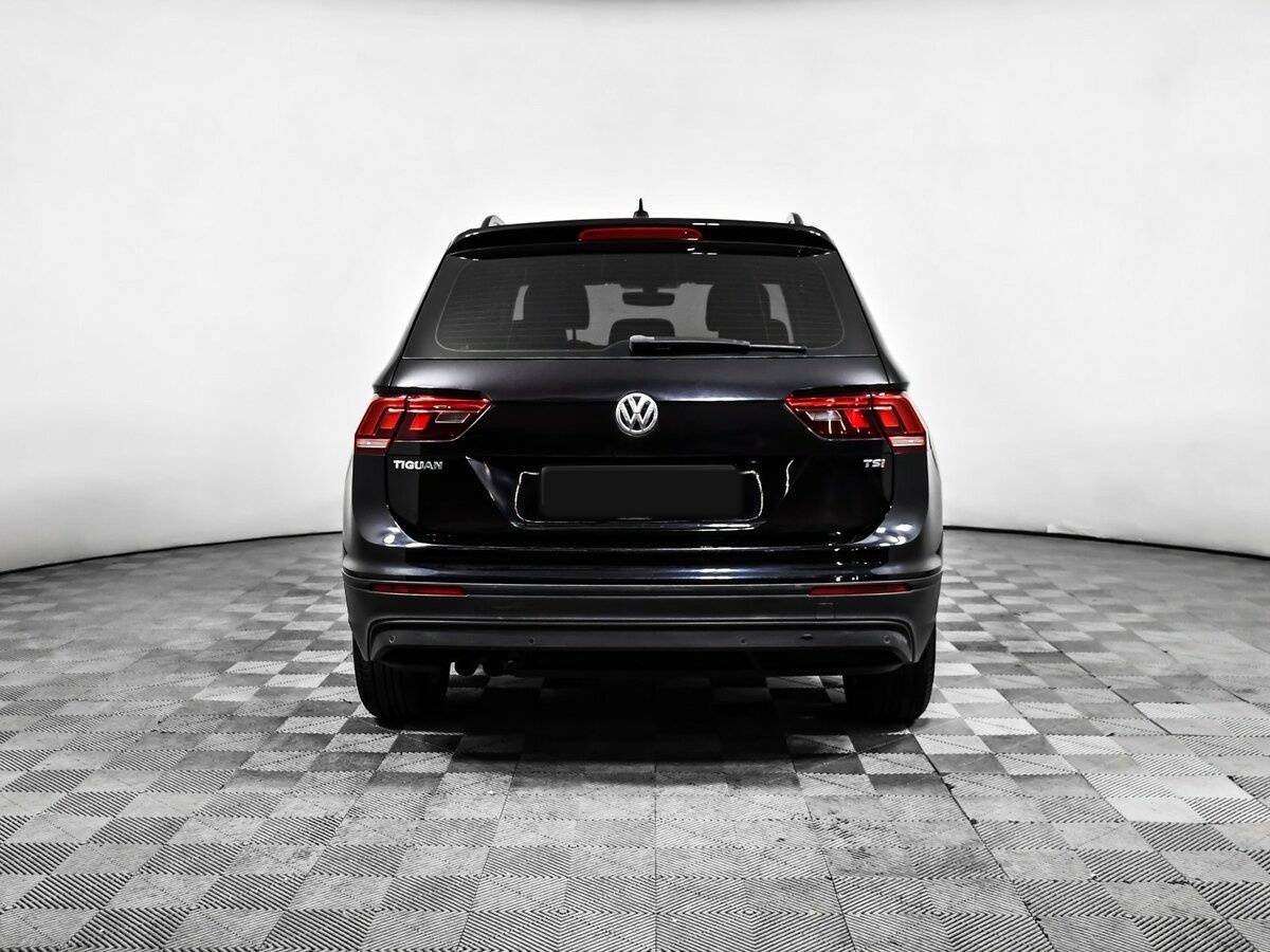 Купить Volkswagen Tiguan, 2017, 190 681 км.. Фото: #4