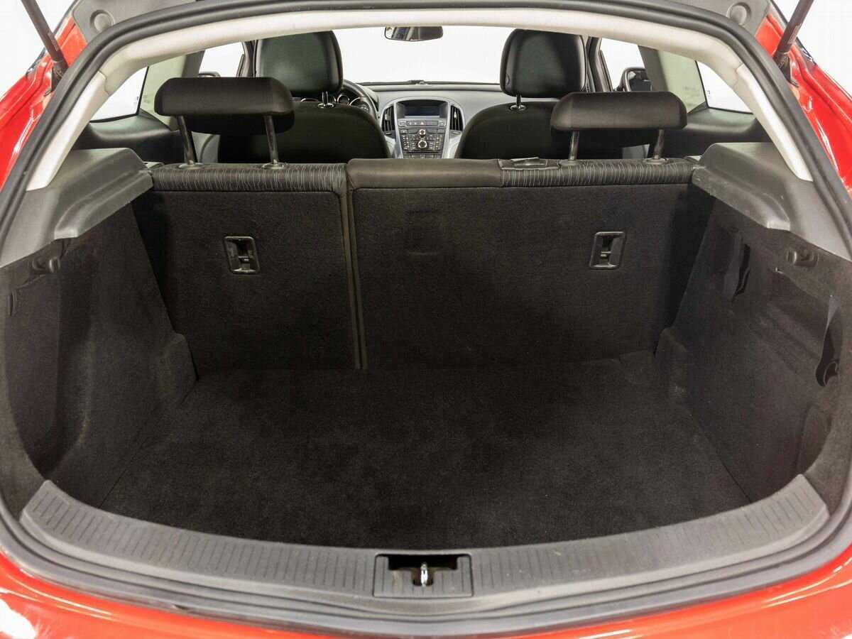 Купить Opel Astra, 2012, 320 317 км.. Фото: #21