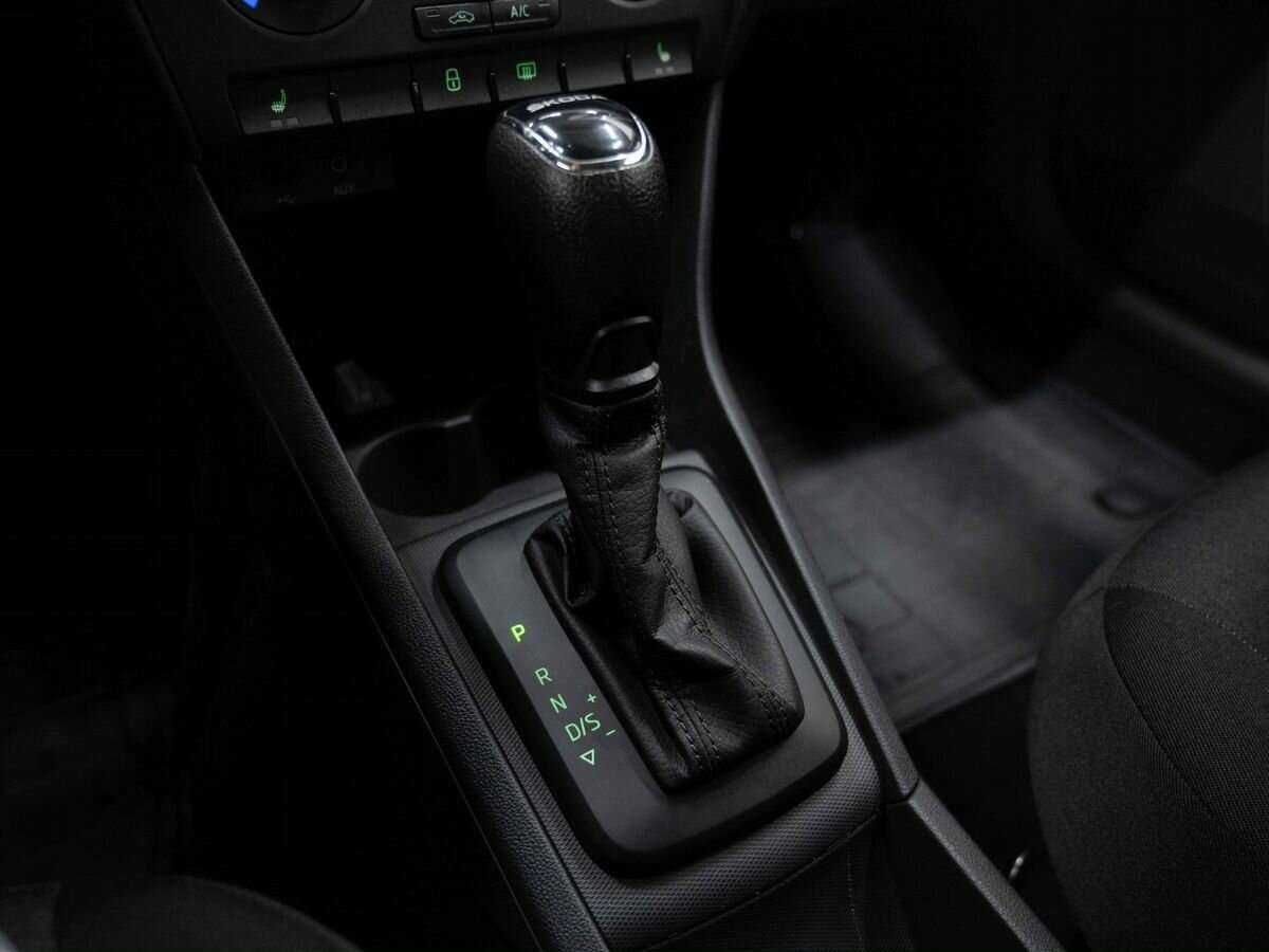 Купить Skoda Rapid, 2017, 68 800 км.. Фото: #19