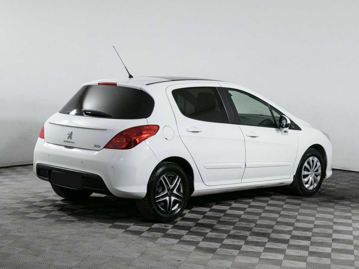 Купить Peugeot 308, 2012, 151 480 км.. Фото: #3
