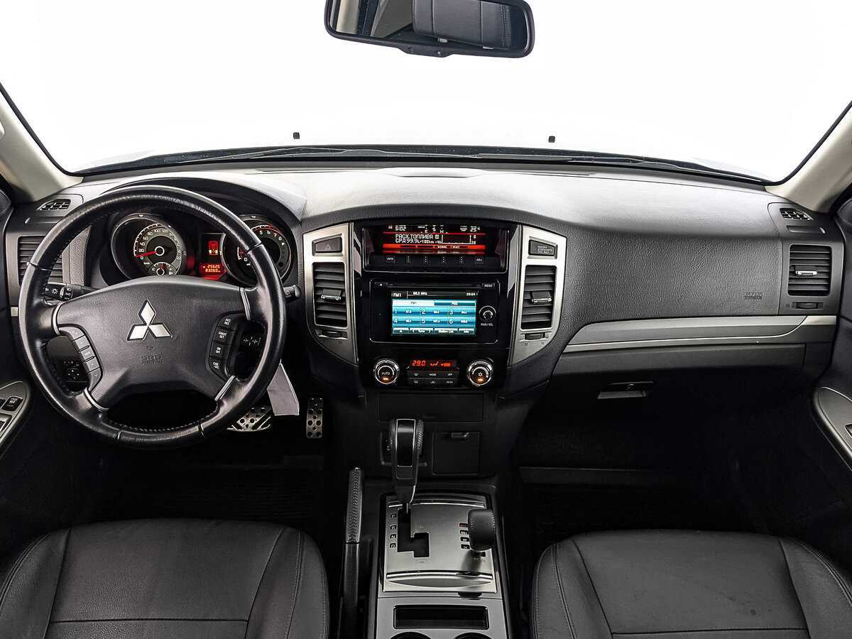 Купить Mitsubishi Pajero, 2018, 83 056 км.. Фото: #13