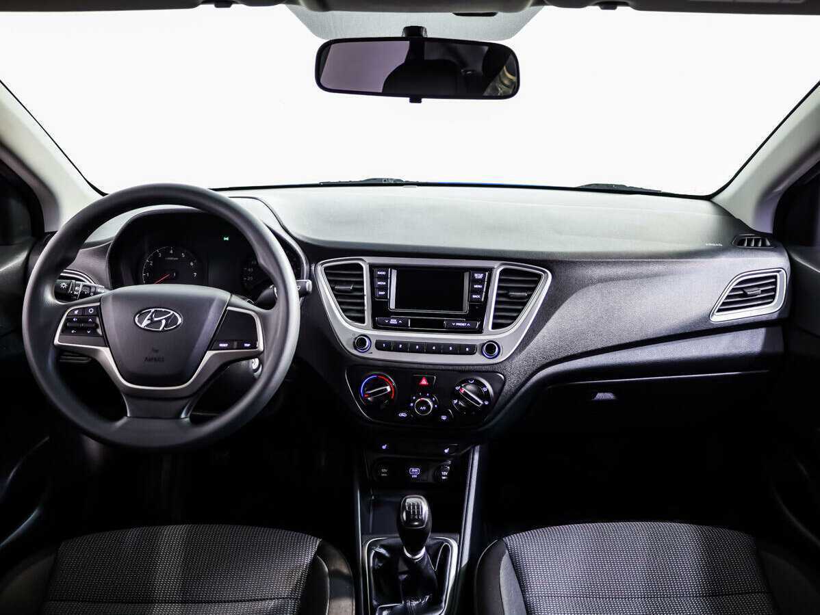 Купить Hyundai Solaris, 2019, 211 326 км.. Фото: #8