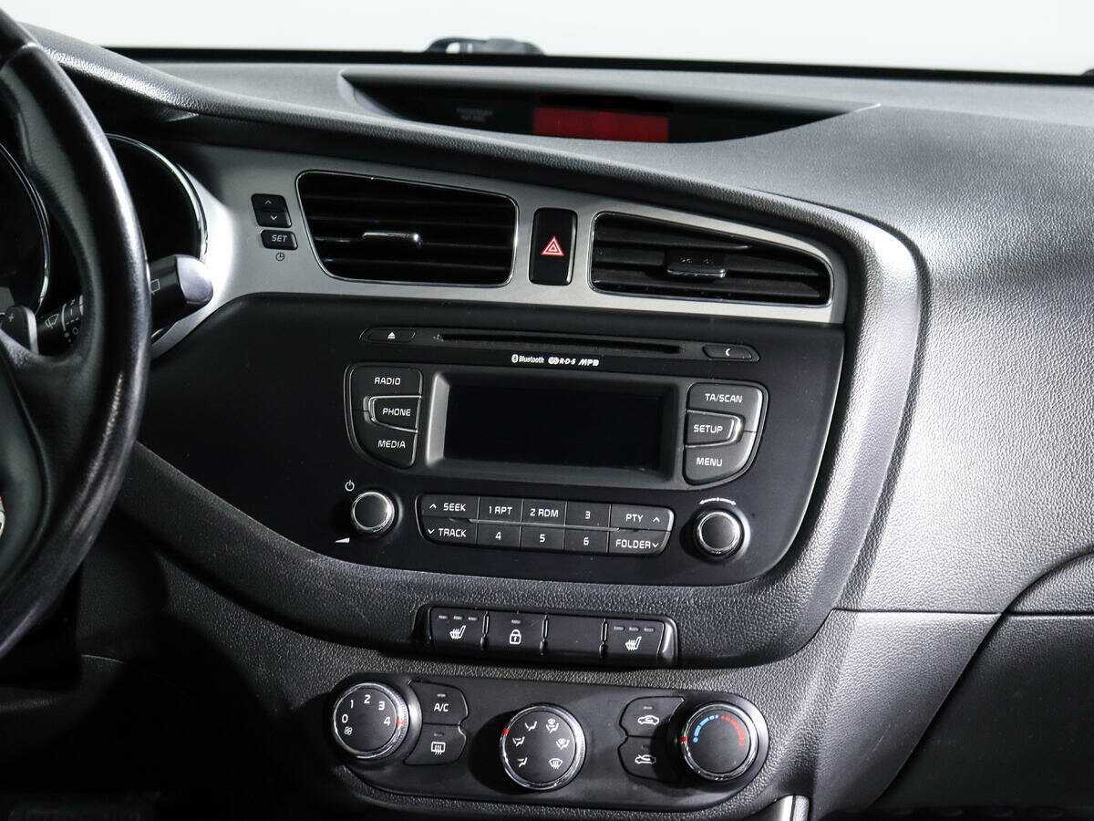 Купить Kia Ceed, 2013, 169 619 км.. Фото: #12