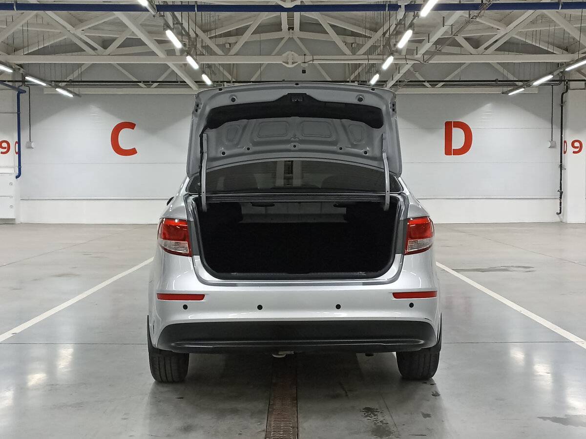Купить Kia Rio, 2015, 141 890 км.. Фото: #9