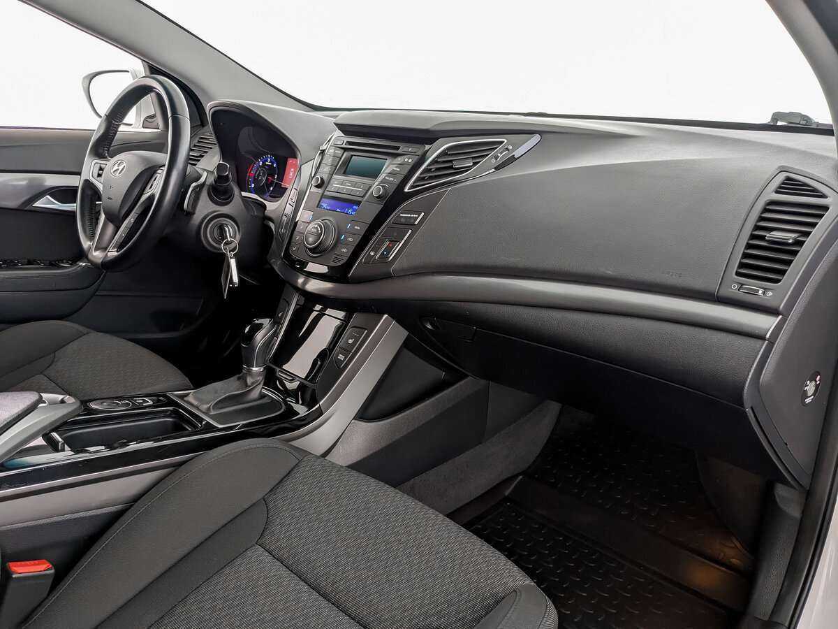 Купить Hyundai i40, 2016, 101 981 км.. Фото: #8
