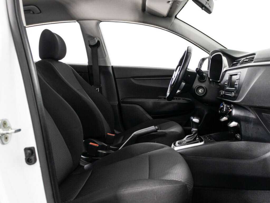 Купить Kia Rio, 2020, 119 129 км.. Фото: #21