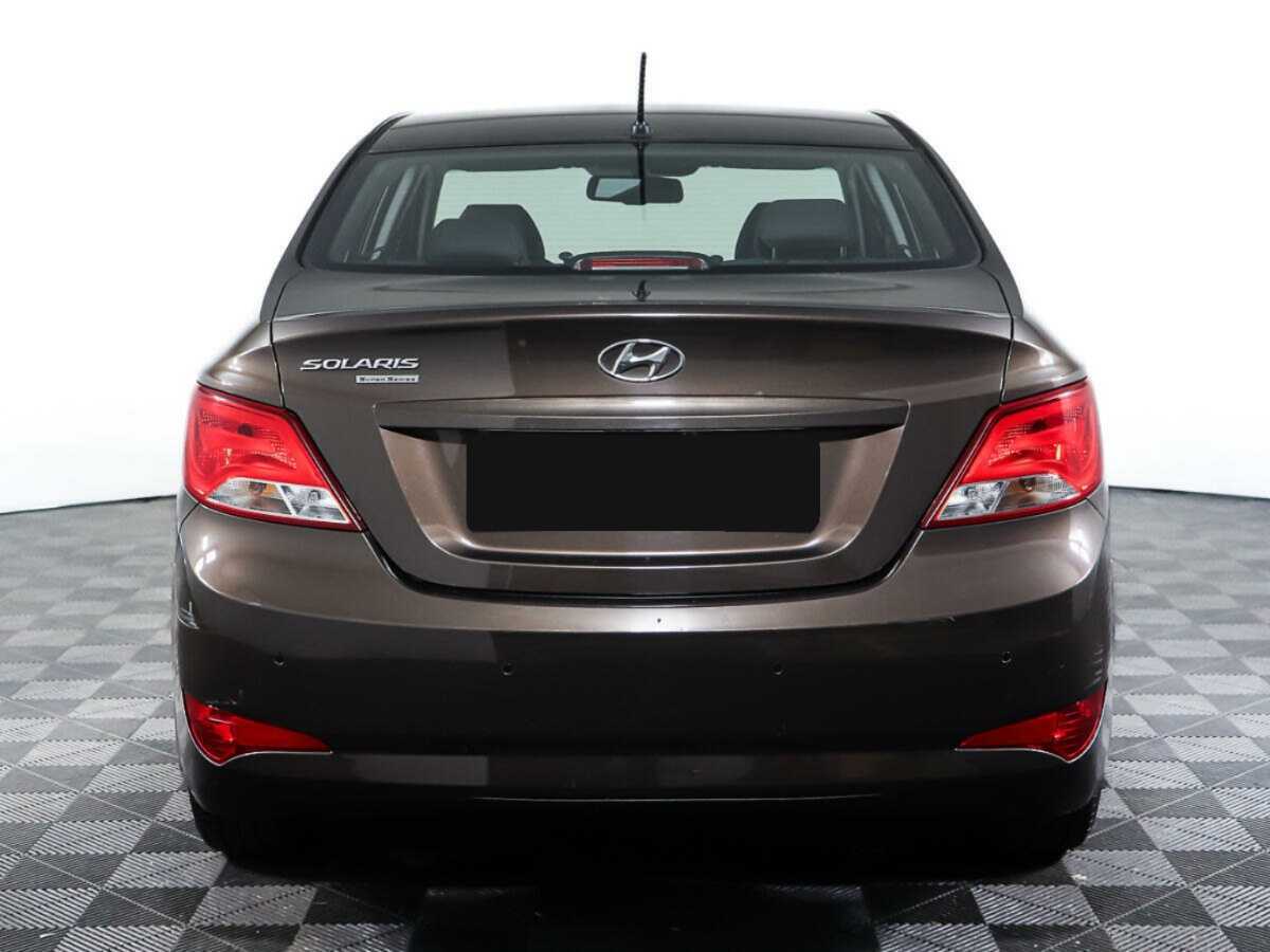 Купить Hyundai Solaris, 2016, 39 014 км.. Фото: #5