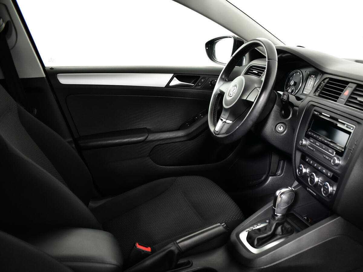 Купить Volkswagen Jetta, 2013, 132 420 км.. Фото: #8