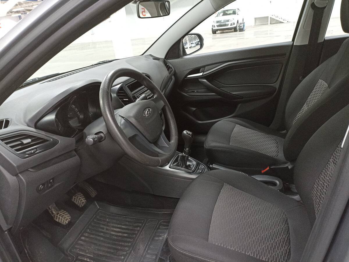 Купить Lada (ВАЗ) Vesta, 2016, 72 639 км.. Фото: #15