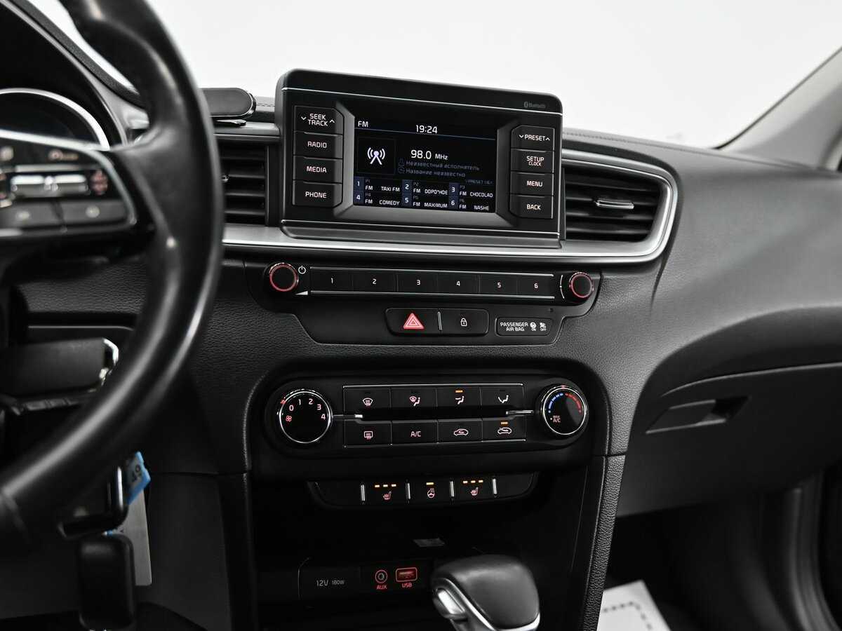 Купить Kia Ceed, 2018, 140 000 км.. Фото: #11