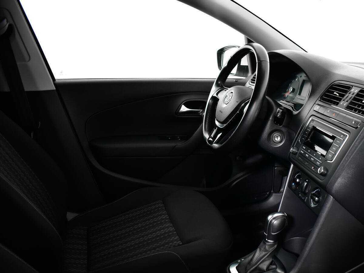 Купить Volkswagen Polo, 2015, 91 254 км.. Фото: #4