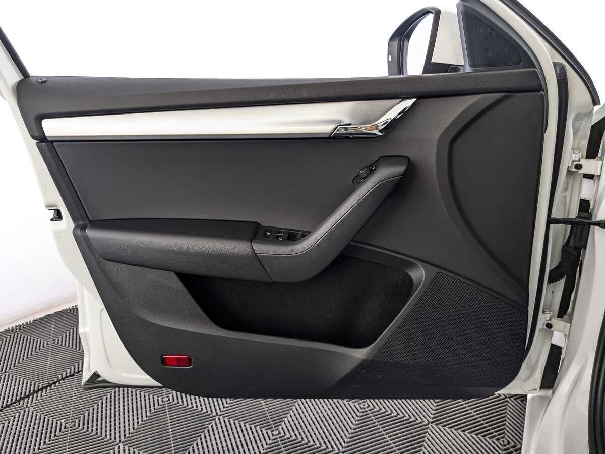 Купить Skoda Octavia, 2019, 60 649 км.. Фото: #14