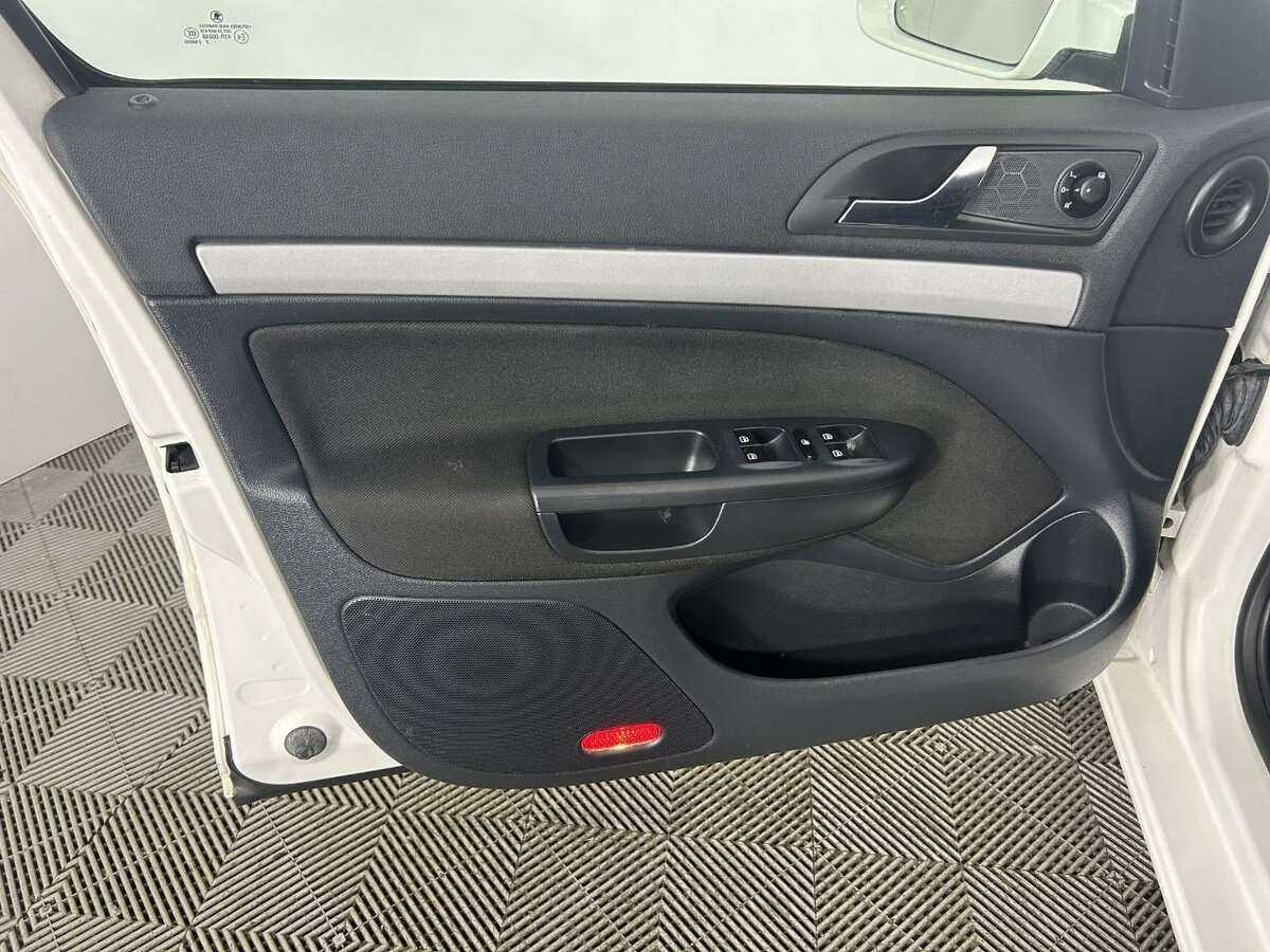 Купить Skoda Octavia, 2012, 120 158 км.. Фото: #7