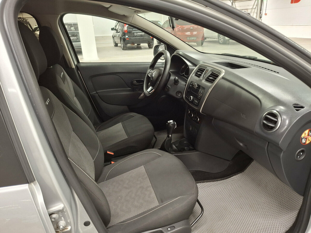 Купить Renault Logan, 2020, 71 871 км.. Фото: #10