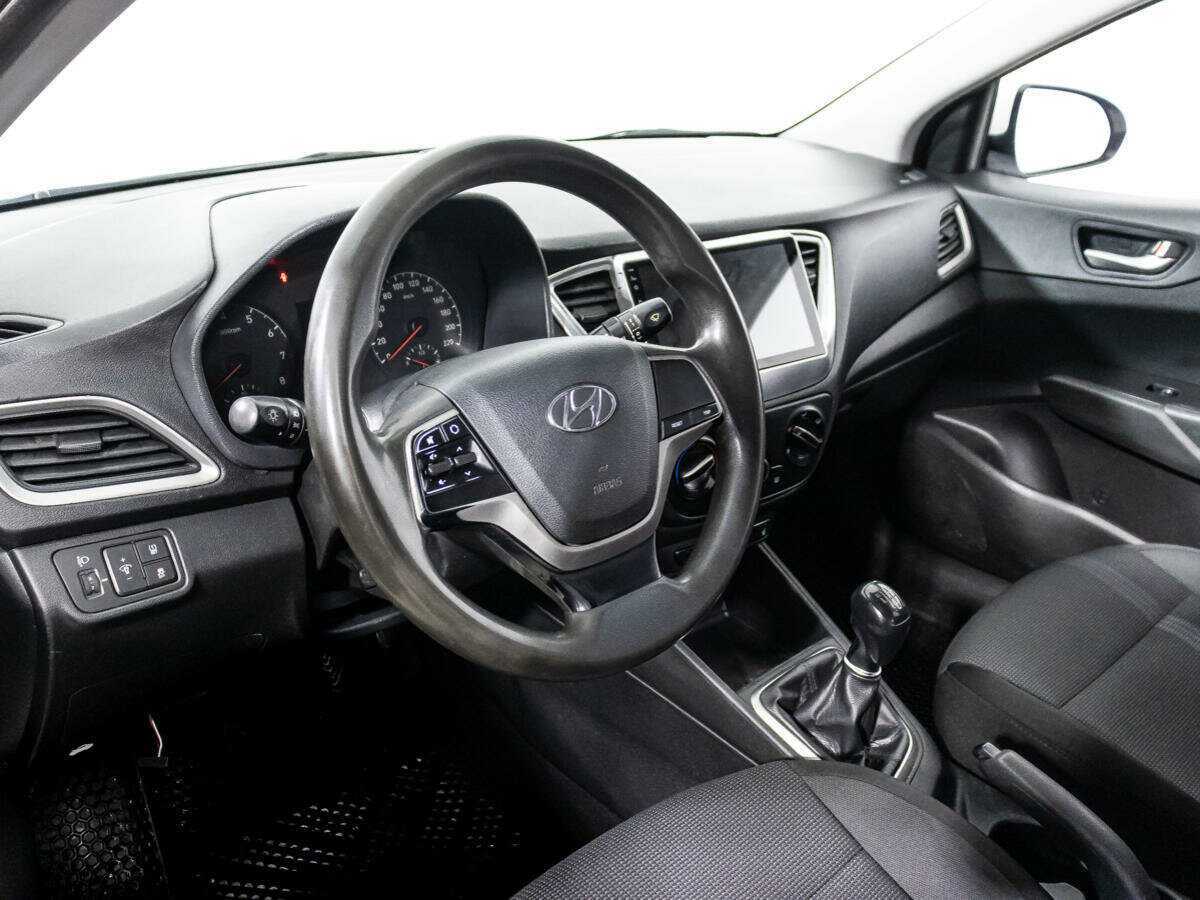 Купить Hyundai Solaris, 2017, 327 514 км.. Фото: #10