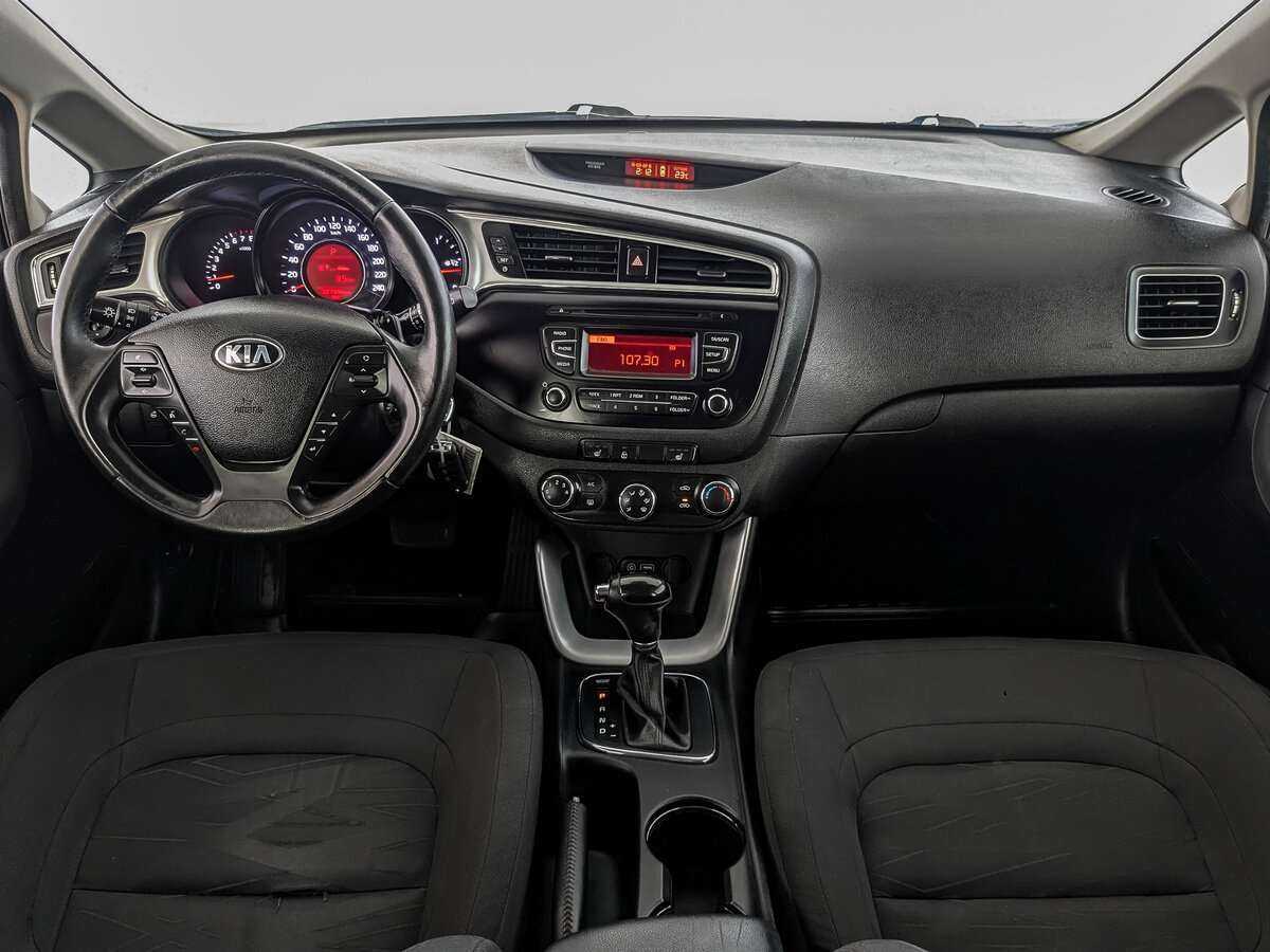 Купить Kia Ceed, 2017, 227 387 км.. Фото: #9