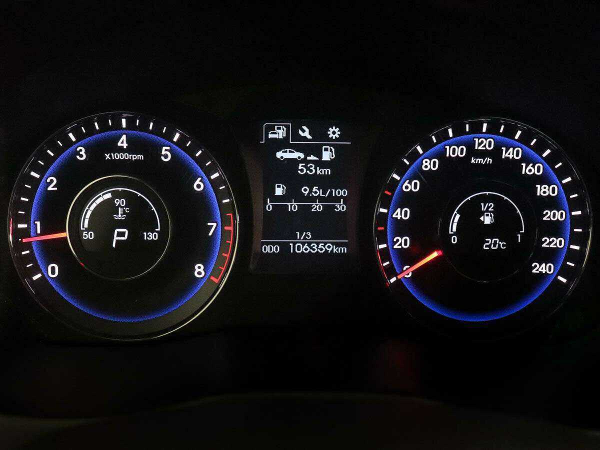 Купить Hyundai i40, 2015, 106 300 км.. Фото: #11