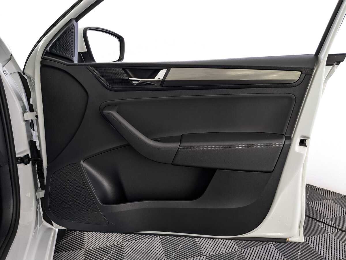 Купить Skoda Rapid, 2018, 59 140 км.. Фото: #19