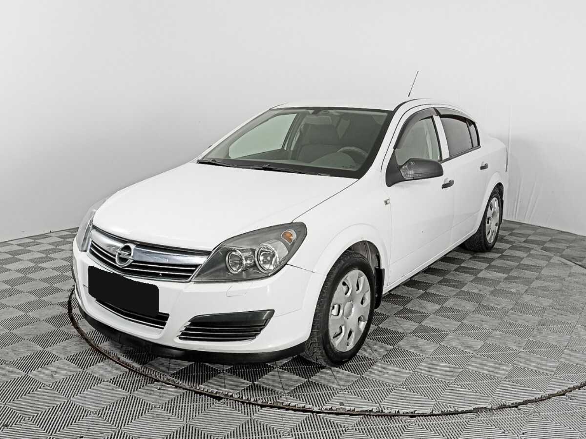 Купить Opel Astra, 2013, 170 567 км.. Фото: #0