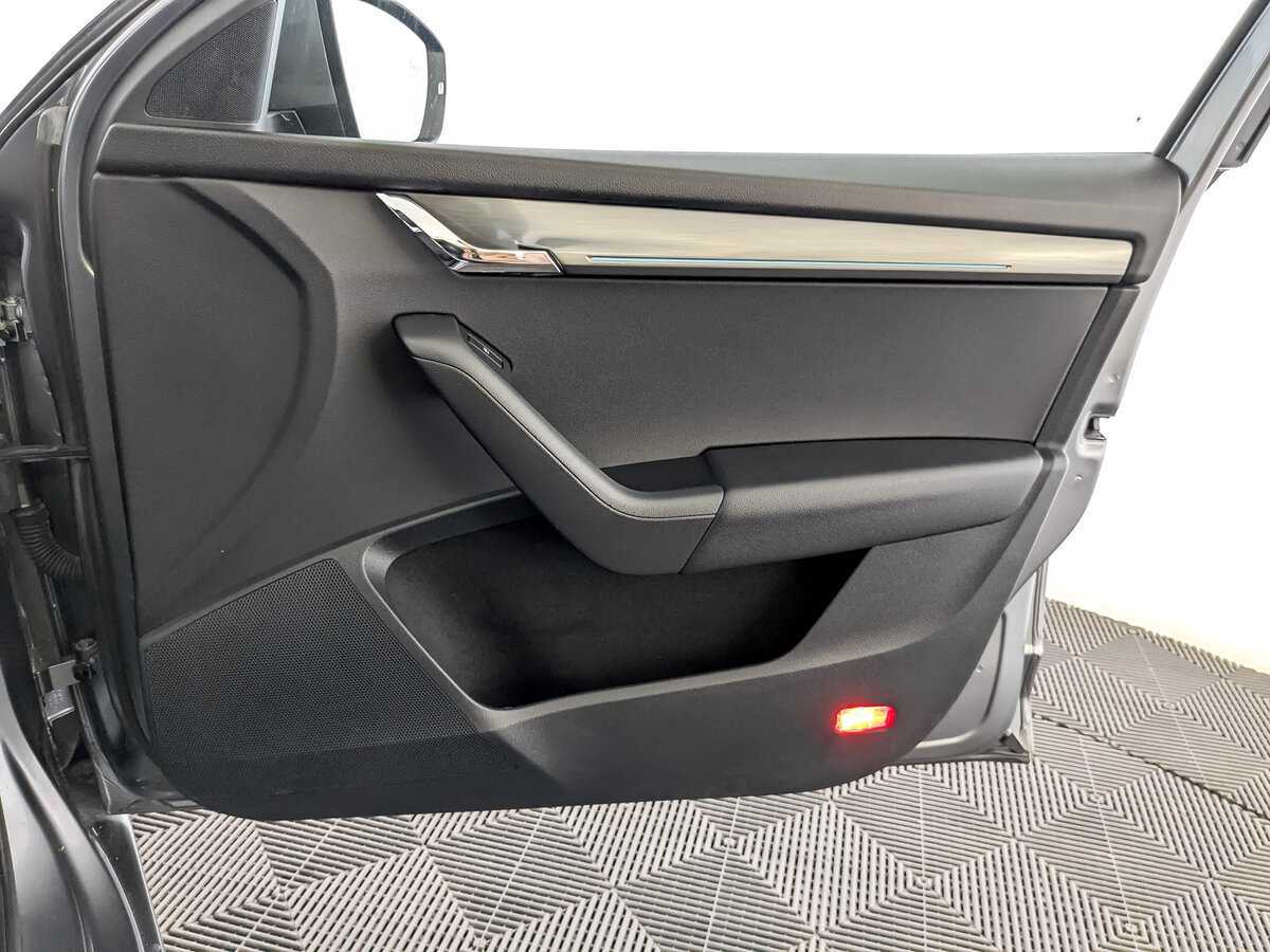 Купить Skoda Octavia, 2017, 174 655 км.. Фото: #23