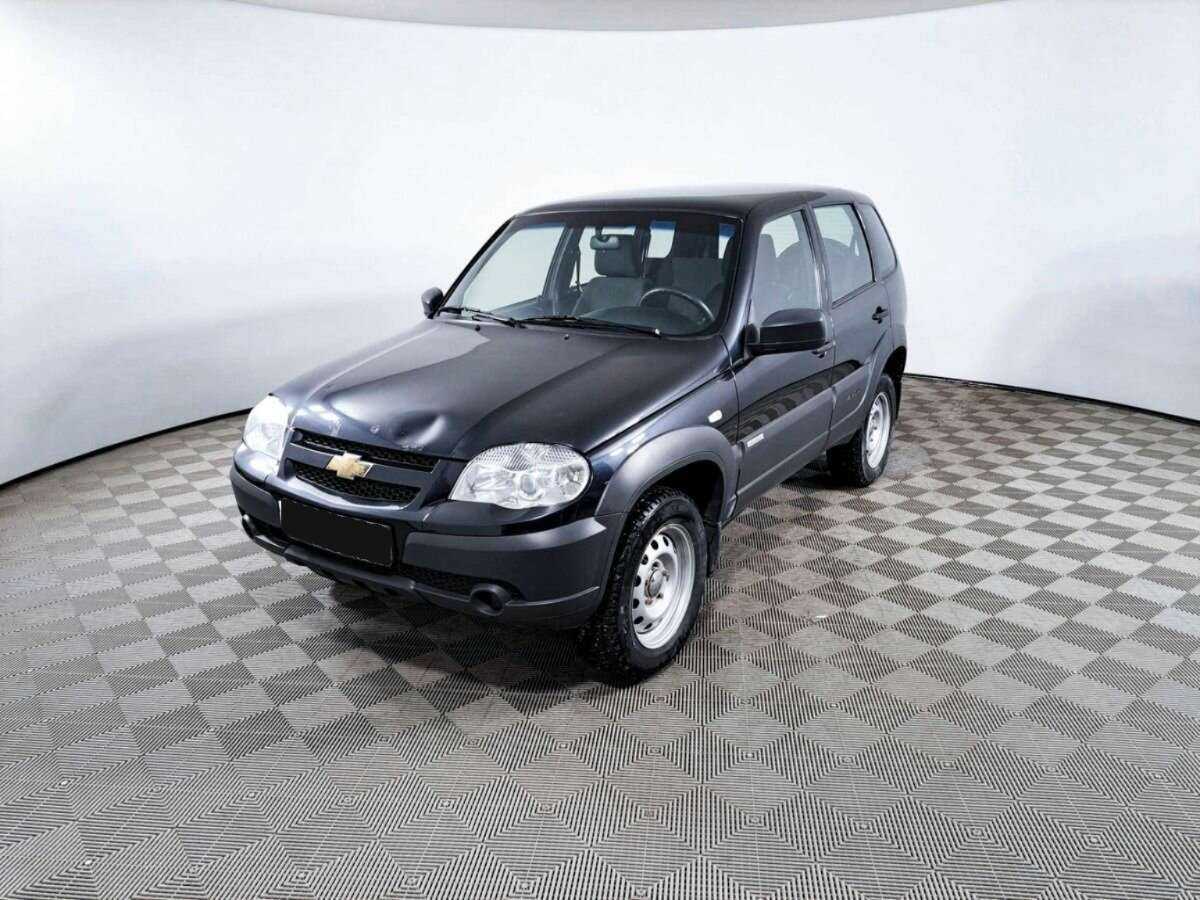 Купить Chevrolet Niva, 2018, 107 200 км.. Посмотреть фото