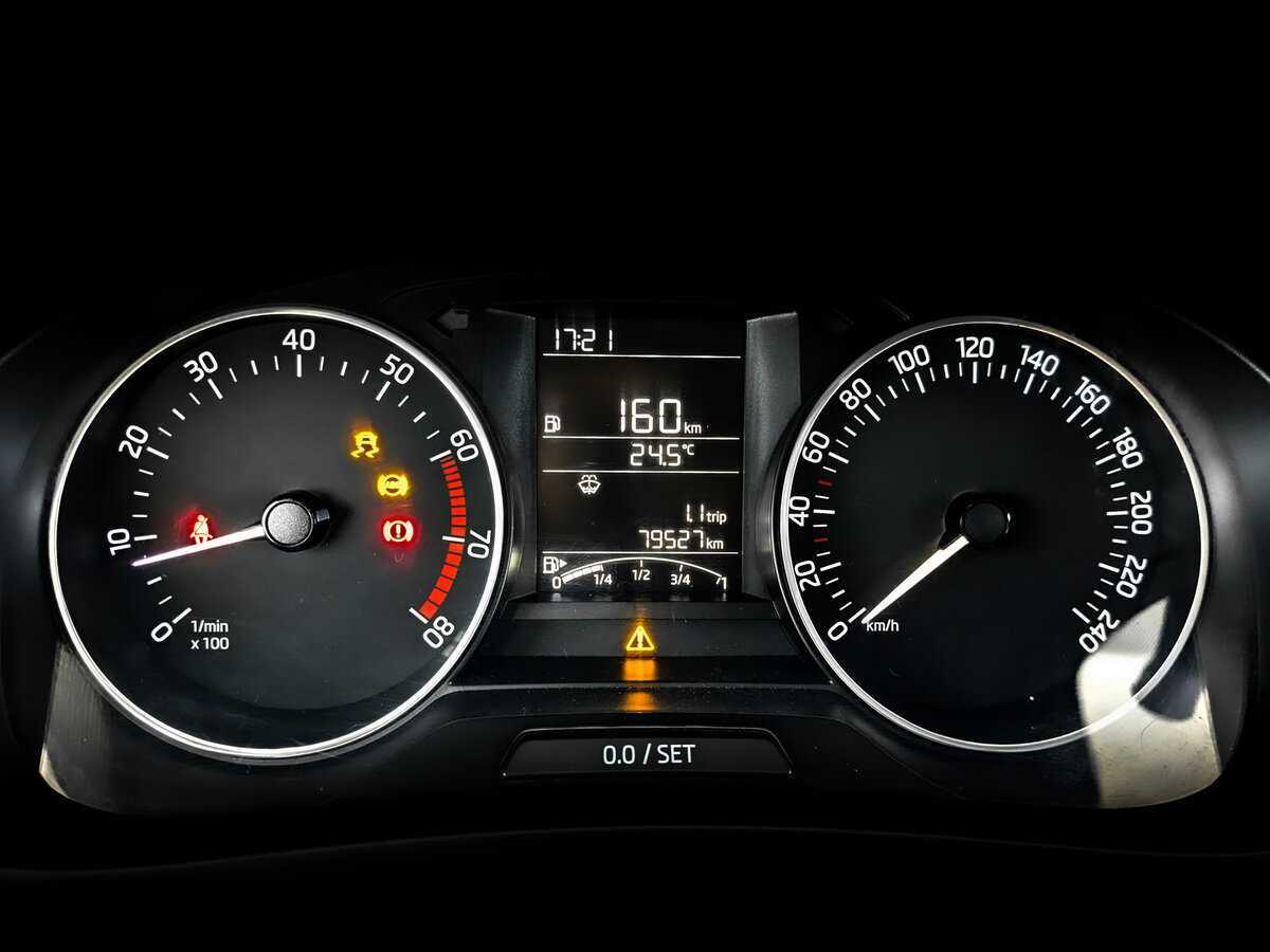 Купить Skoda Rapid, 2017, 79 526 км.. Фото: #12