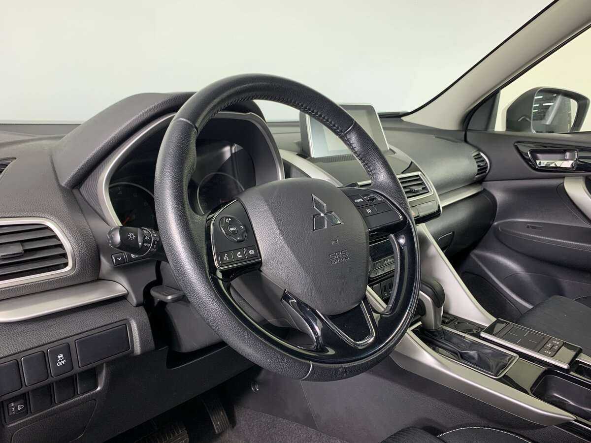 Купить Mitsubishi Eclipse Cross, 2018, 57 462 км.. Фото: #11