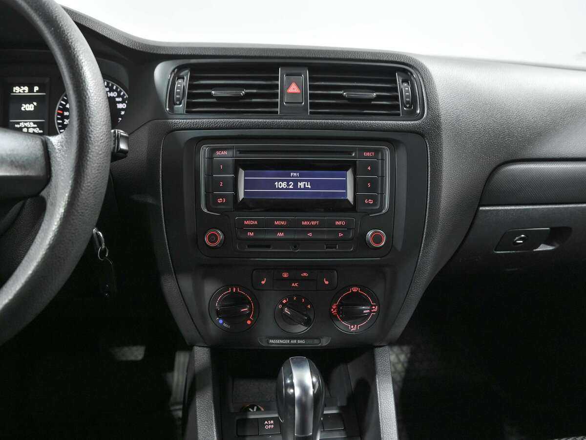 Купить Volkswagen Jetta, 2013, 182 000 км.. Фото: #9