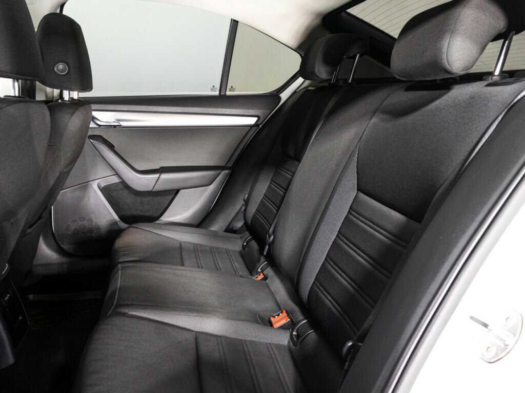 Купить Skoda Octavia, 2018, 188 942 км.. Фото: #9
