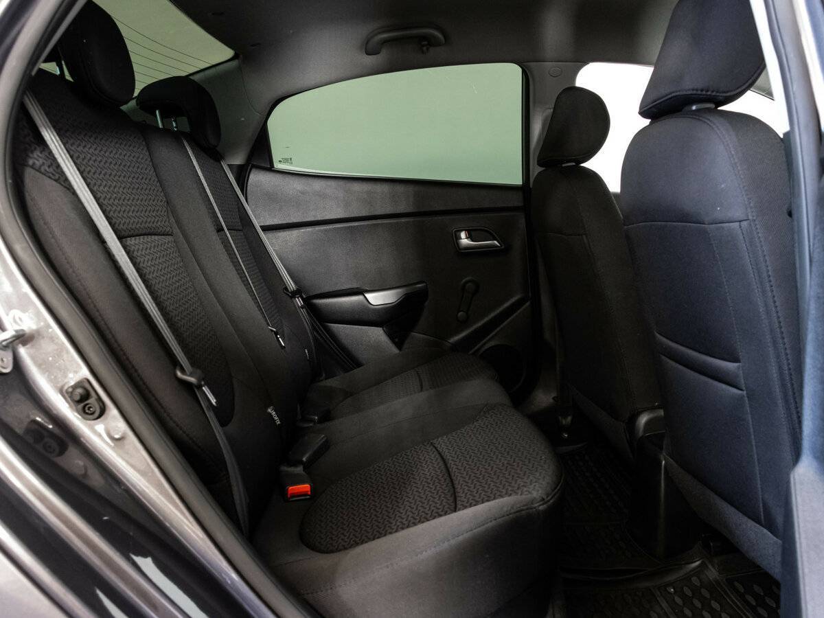 Купить Kia Rio, 2017, 115 716 км.. Фото: #15