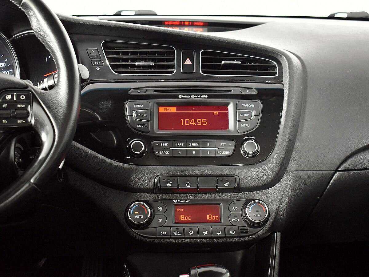 Купить Kia Ceed, 2015, 174 492 км.. Фото: #13