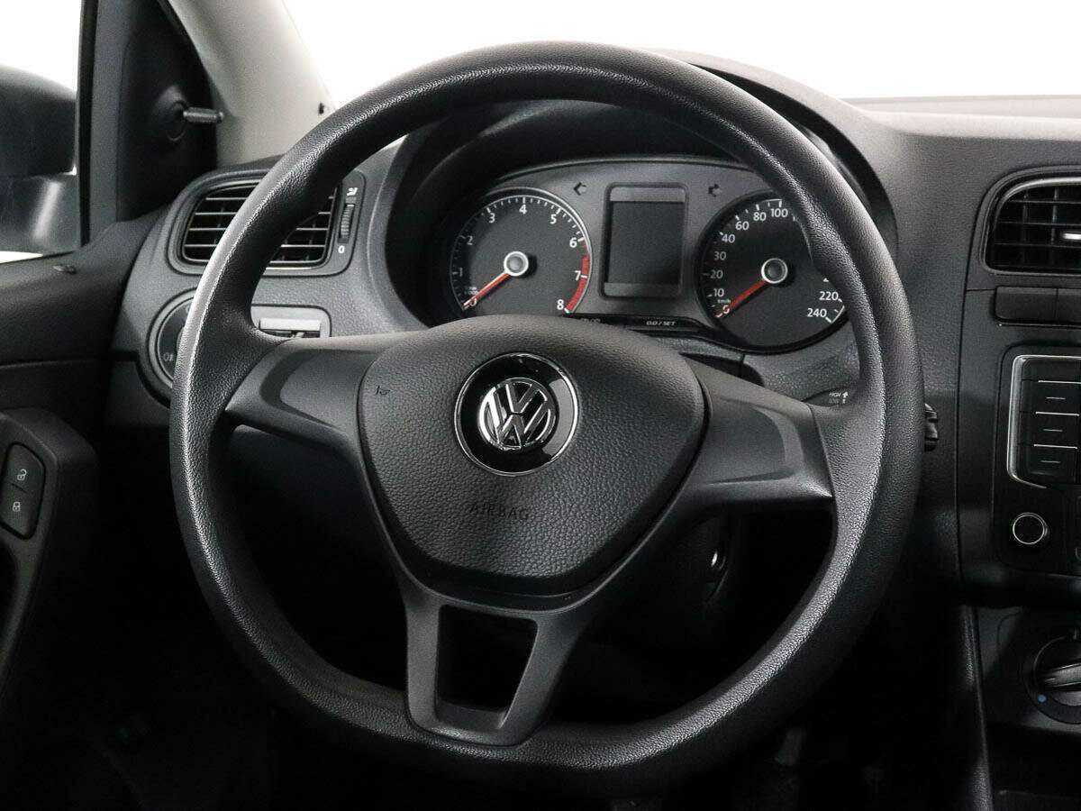Купить Volkswagen Polo, 2015, 57 373 км.. Фото: #10