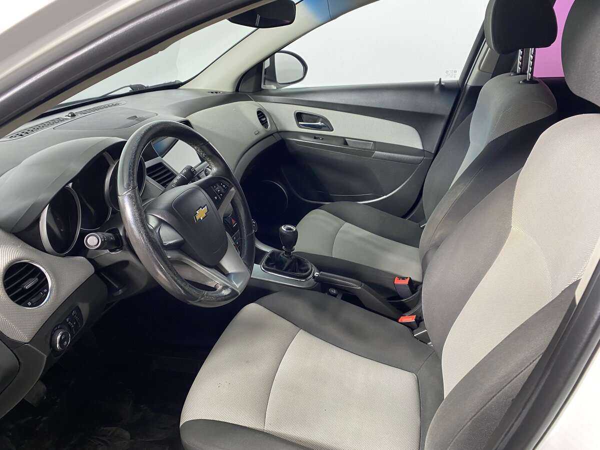 Купить Chevrolet Cruze, 2012, 162 400 км.. Фото: #5