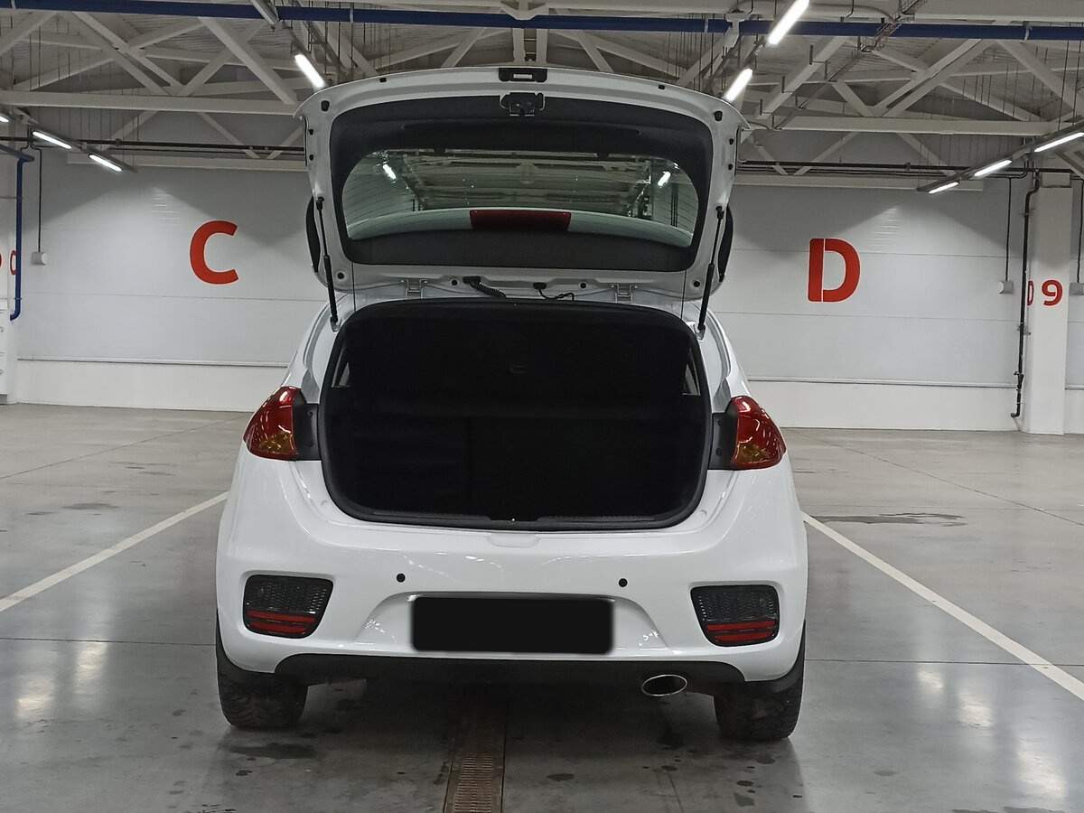 Купить Kia Ceed, 2015, 189 400 км.. Фото: #9