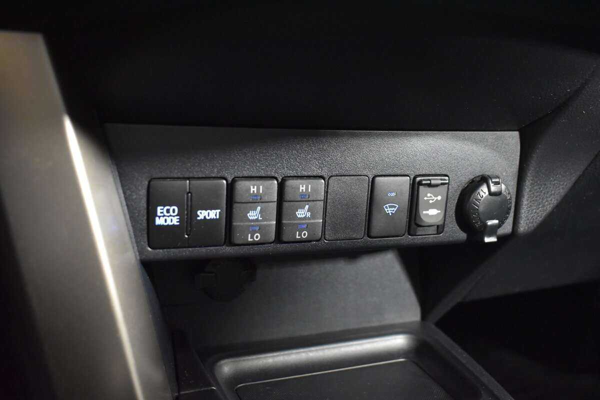 Купить Toyota RAV4, 2013, 160 957 км.. Фото: #14