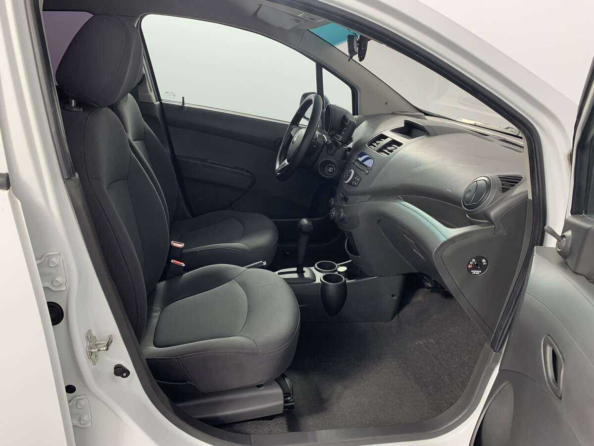 Купить Chevrolet Spark, 2013, 30 132 км.. Фото: #17