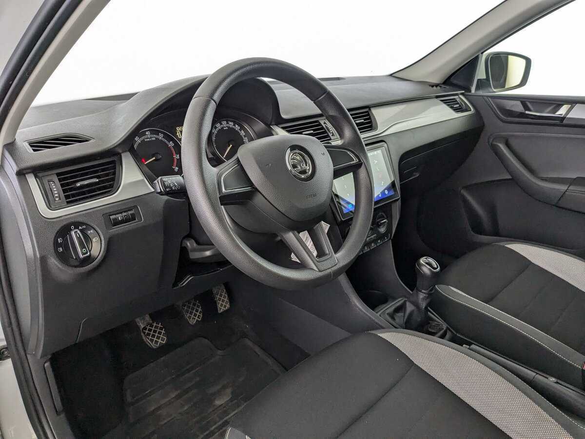 Купить Skoda Rapid, 2019, 75 260 км.. Фото: #10