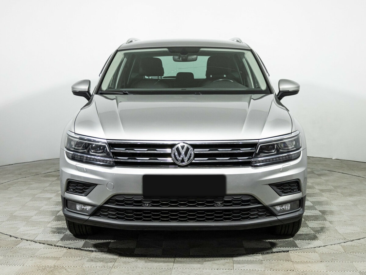 Купить Volkswagen Tiguan, 2018, 125 644 км.. Фото: #1