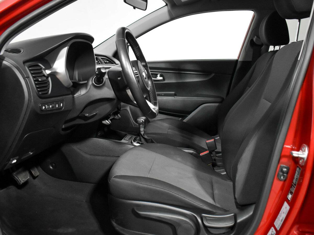 Купить Kia Rio, 2021, 79 730 км.. Фото: #9