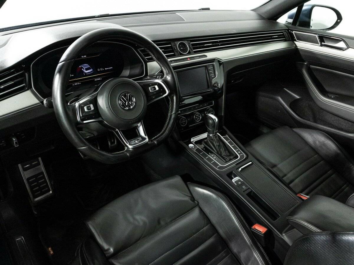 Купить Volkswagen Passat, 2017, 283 948 км.. Фото: #10